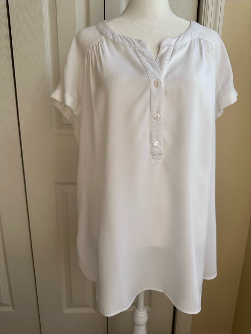 Rose & Olive White Short-Sleeve Henley Blouse